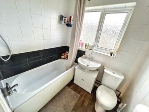 Bathroom- click for photo gallery